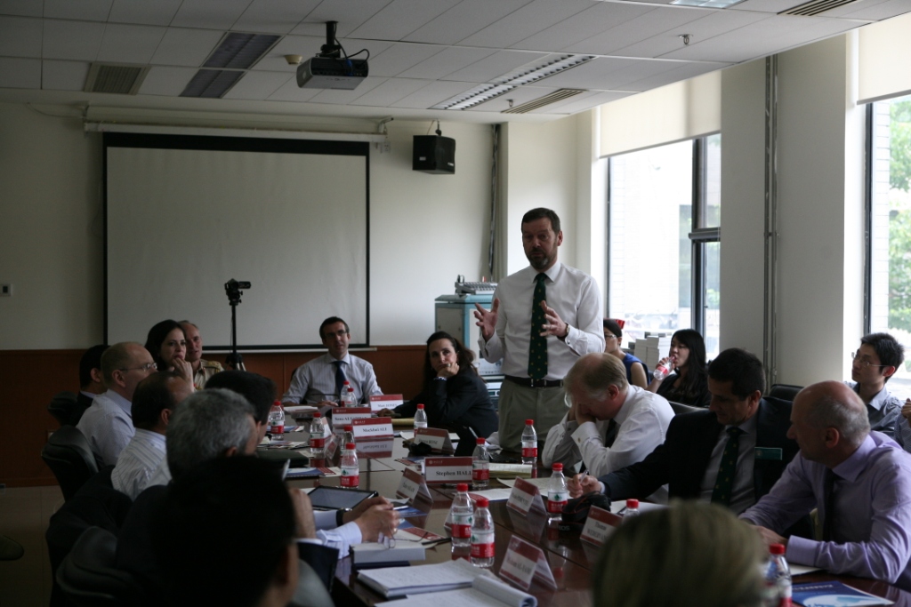 The Delegation of Britain’s Royal College of Defense Studies Pays a Visit to IISS, PKU3.jpg